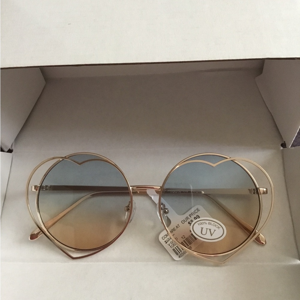 Metal Heart Circle Frame Sunglasses
